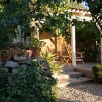 Arta Pensjonat 4*