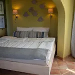 Arta 4*