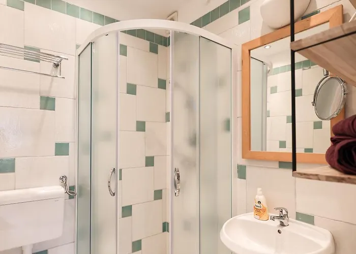 Arta Gostinjska kuća 3*